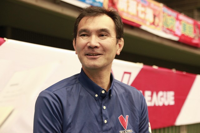 感動を次の世代へ!元選手が取り組む、バレーボールの